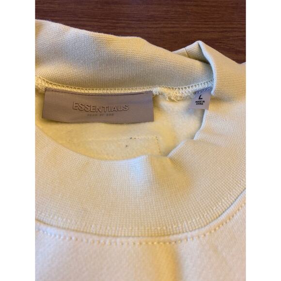 Essentials Fear of God Crewneck size Large - Picture 3 of 8